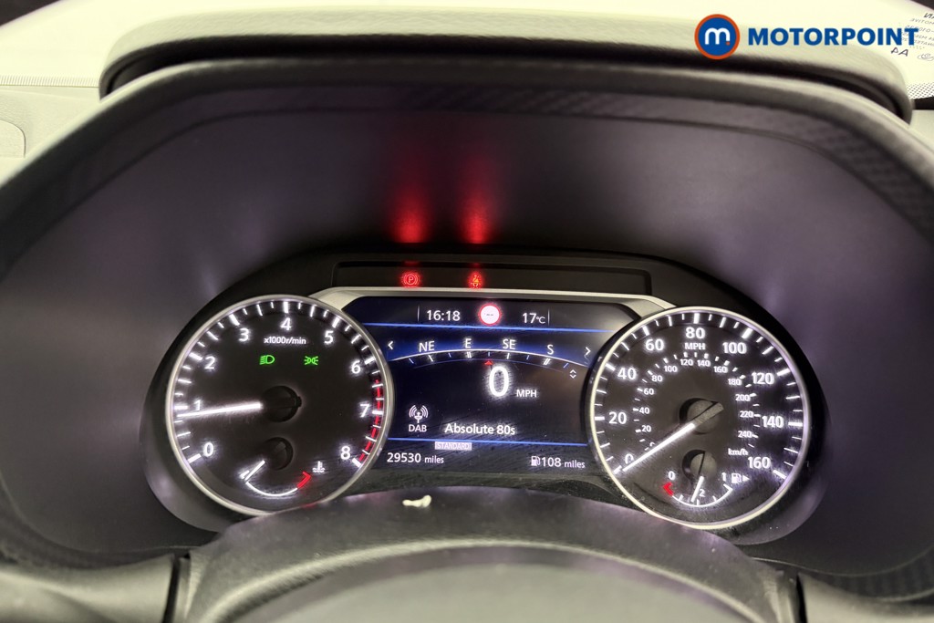 Nissan Juke N-Connecta Manual Petrol SUV - Stock Number (1581373) - 5th supplementary image