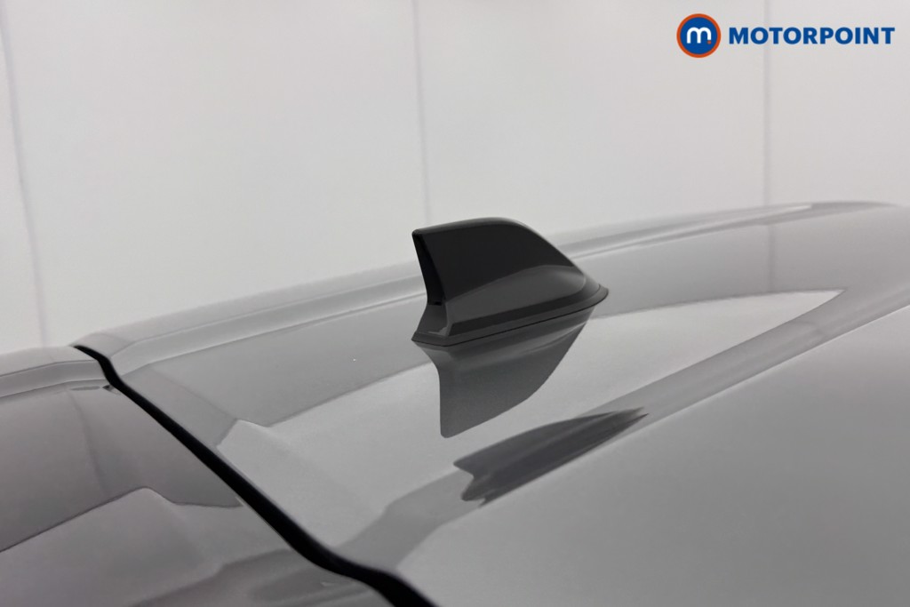 Nissan Juke N-Connecta Manual Petrol SUV - Stock Number (1581373) - 19th supplementary image
