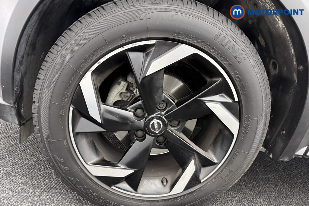 Nissan Juke N-Connecta Manual Petrol SUV - Stock Number (1581373) - 28th supplementary image
