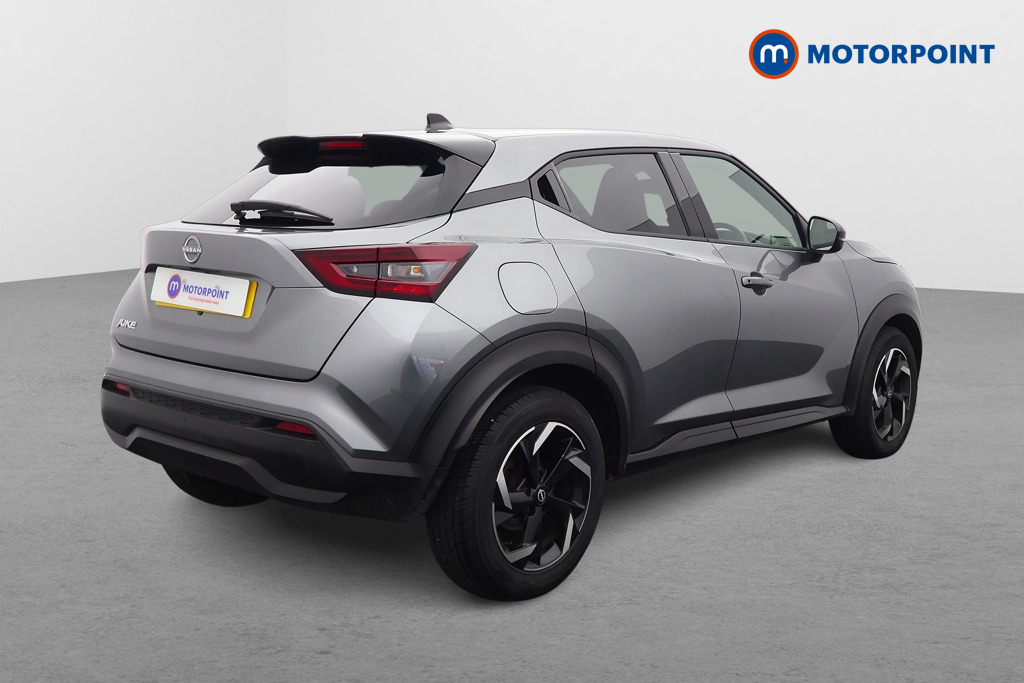 Nissan Juke N-Connecta Manual Petrol SUV - Stock Number (1581373) - Drivers side rear corner