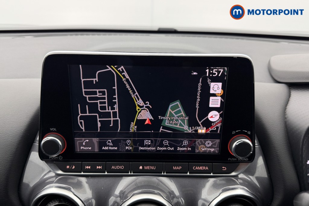 Nissan Juke N-Connecta Manual Petrol SUV - Stock Number (1581377) - 2nd supplementary image