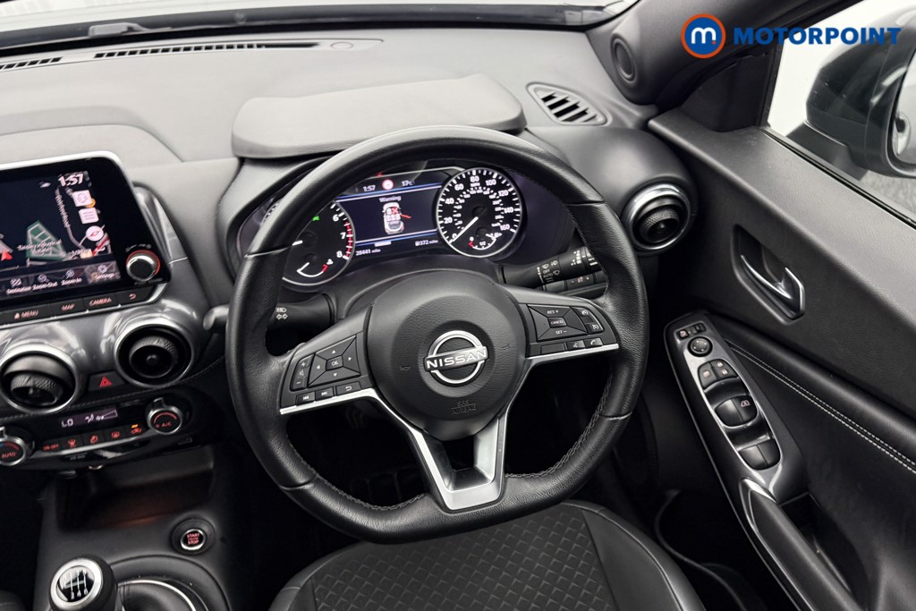 Nissan Juke N-Connecta Manual Petrol SUV - Stock Number (1581377) - 3rd supplementary image