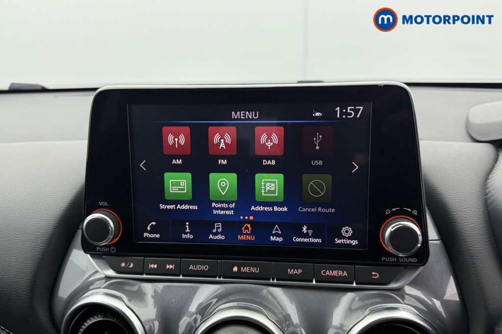 Nissan Juke N-Connecta Manual Petrol SUV - Stock Number (1581377) - 9th supplementary image