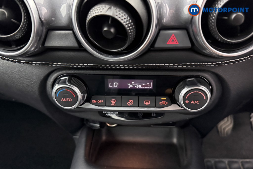 Nissan Juke N-Connecta Manual Petrol SUV - Stock Number (1581377) - 11th supplementary image