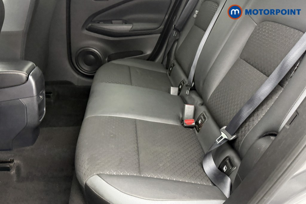 Nissan Juke N-Connecta Manual Petrol SUV - Stock Number (1581377) - 23rd supplementary image