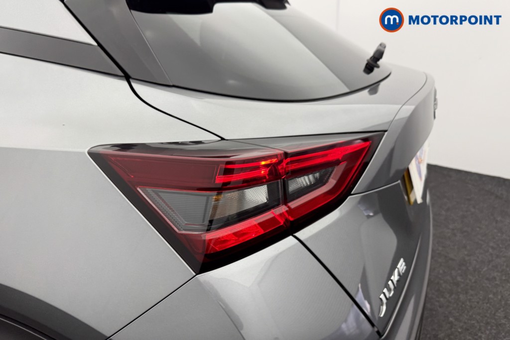 Nissan Juke N-Connecta Manual Petrol SUV - Stock Number (1581377) - 25th supplementary image