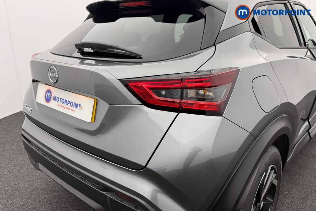 Nissan Juke N-Connecta Manual Petrol SUV - Stock Number (1581377) - 26th supplementary image