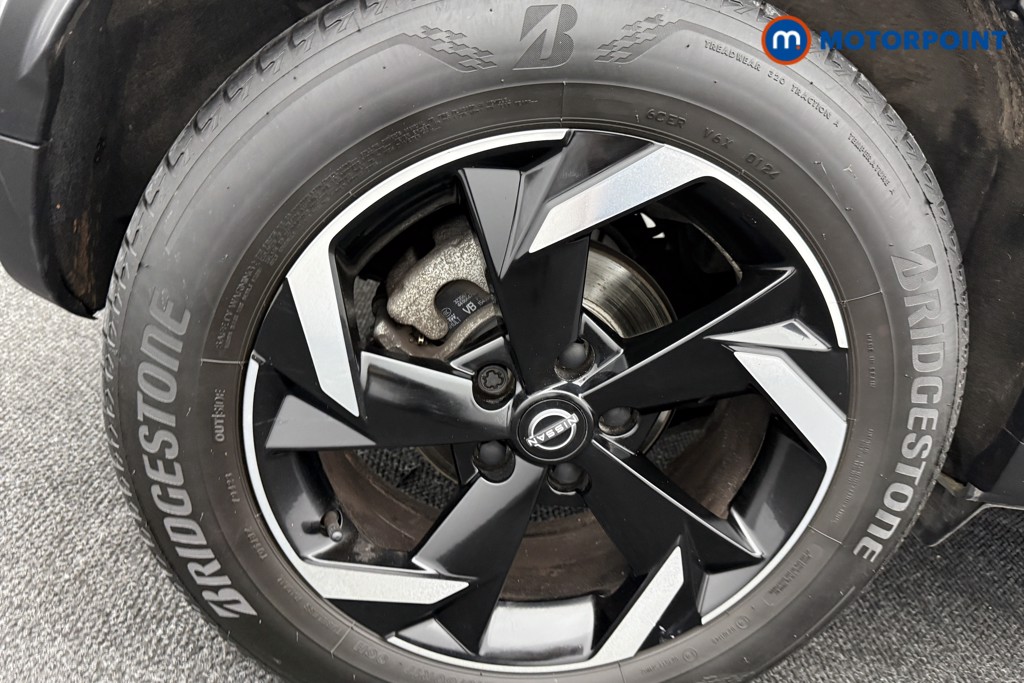 Nissan Juke N-Connecta Manual Petrol SUV - Stock Number (1581377) - 31st supplementary image