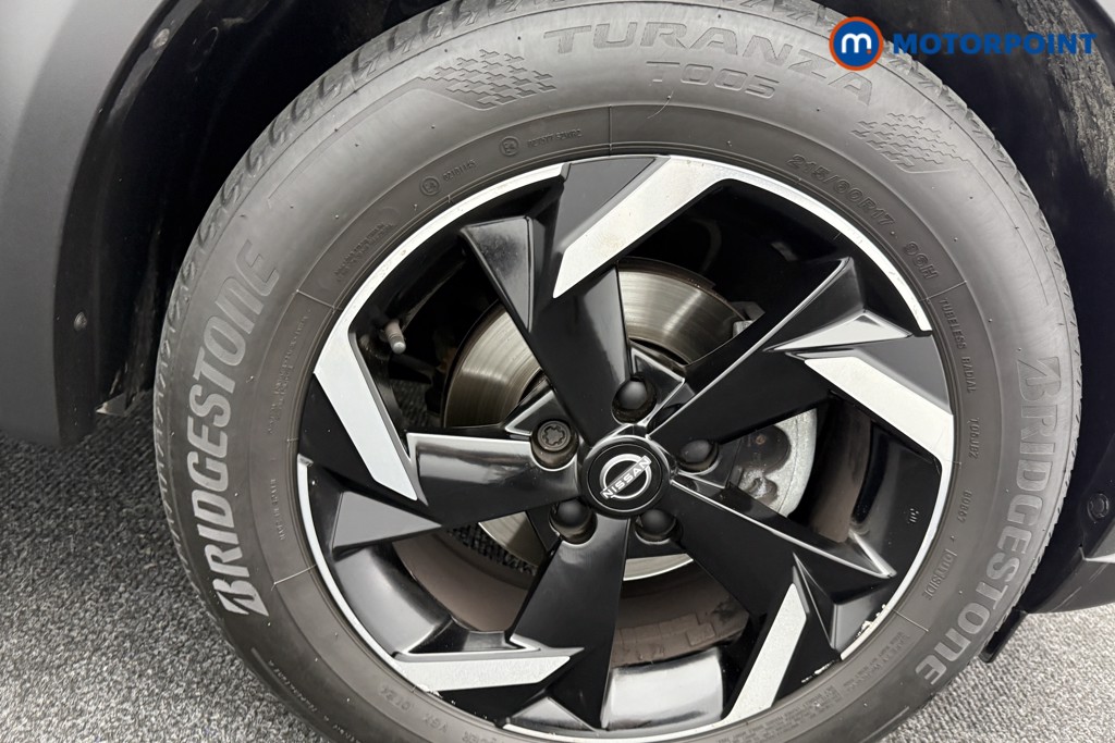 Nissan Juke N-Connecta Manual Petrol SUV - Stock Number (1581377) - 32nd supplementary image