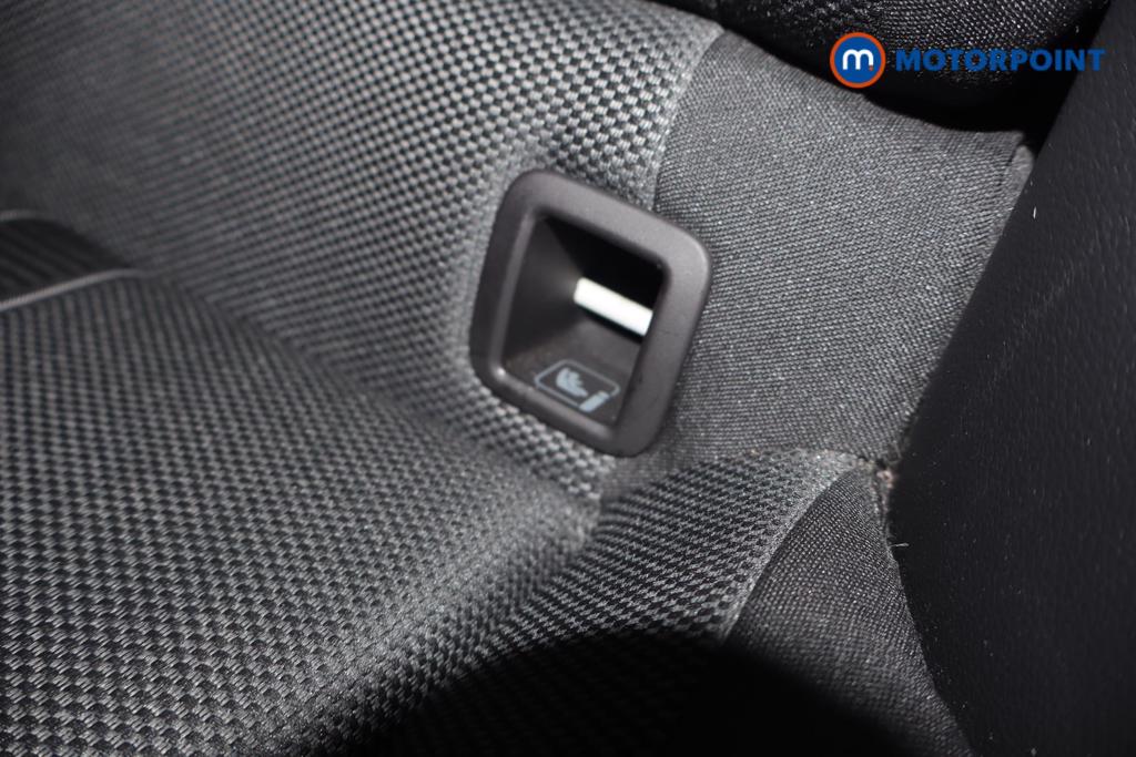 Volkswagen T-Roc Life Manual Petrol SUV - Stock Number (1581439) - 18th supplementary image