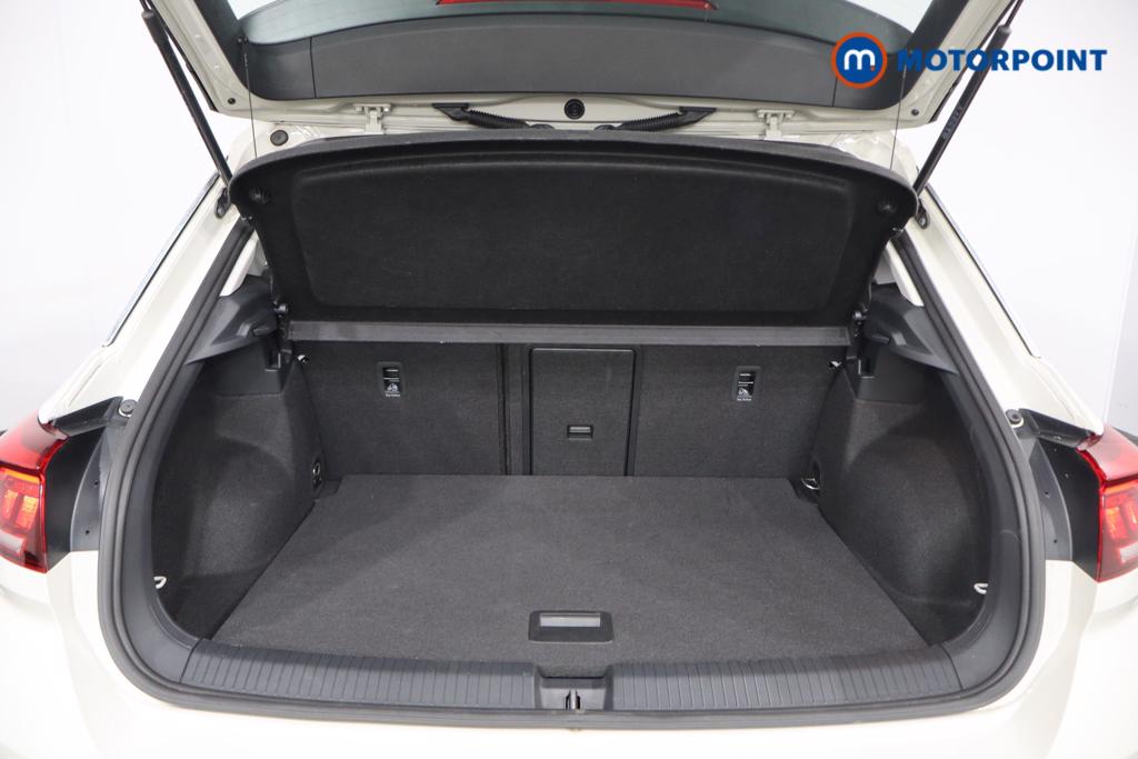 Volkswagen T-Roc Life Manual Petrol SUV - Stock Number (1581439) - 19th supplementary image