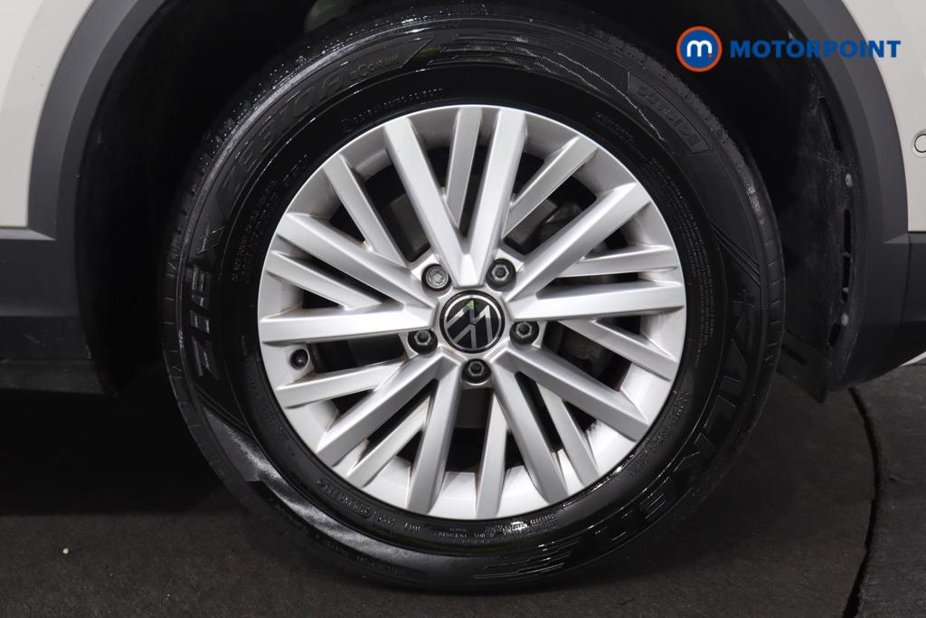 Volkswagen T-Roc Life Manual Petrol SUV - Stock Number (1581439) - 22nd supplementary image