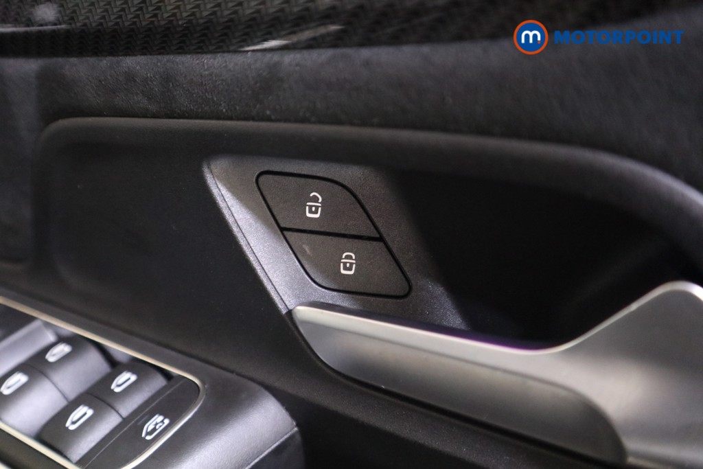 Mercedes-Benz GLB Amg Line Automatic Diesel SUV - Stock Number (1581586) - 11th supplementary image