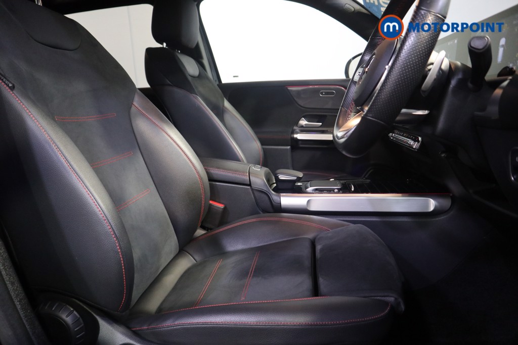 Mercedes-Benz GLB Amg Line Automatic Diesel SUV - Stock Number (1581586) - 13th supplementary image