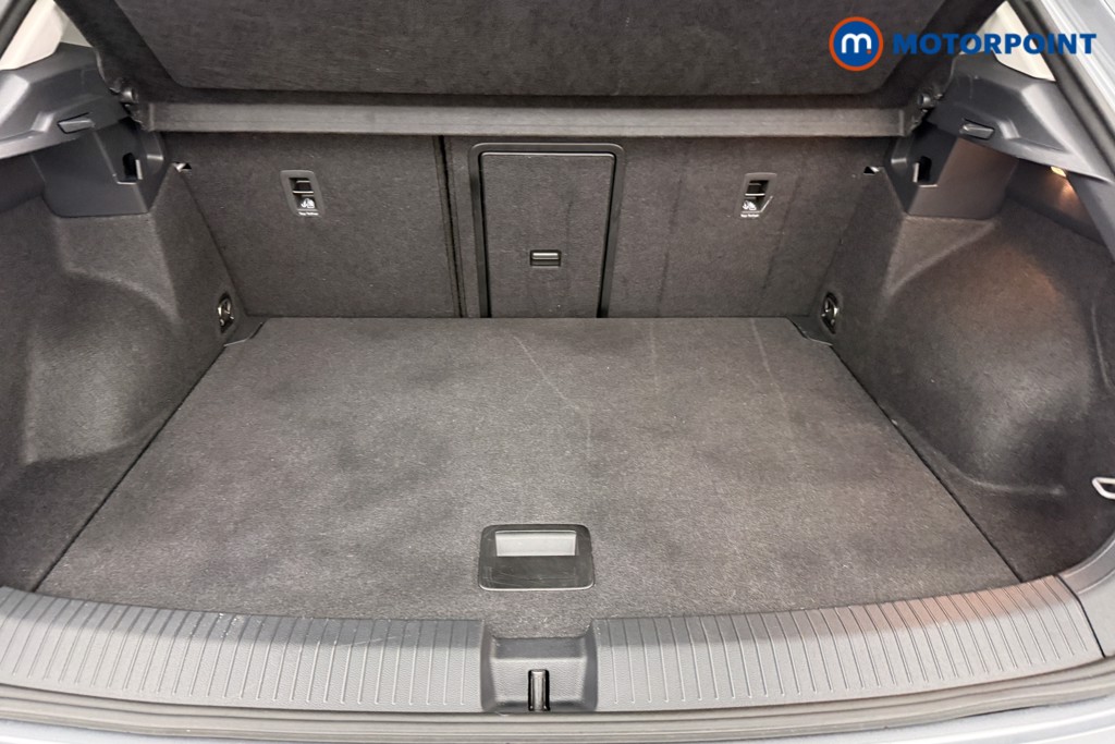 Volkswagen T-Roc Match Manual Petrol SUV - Stock Number (1581646) - 19th supplementary image