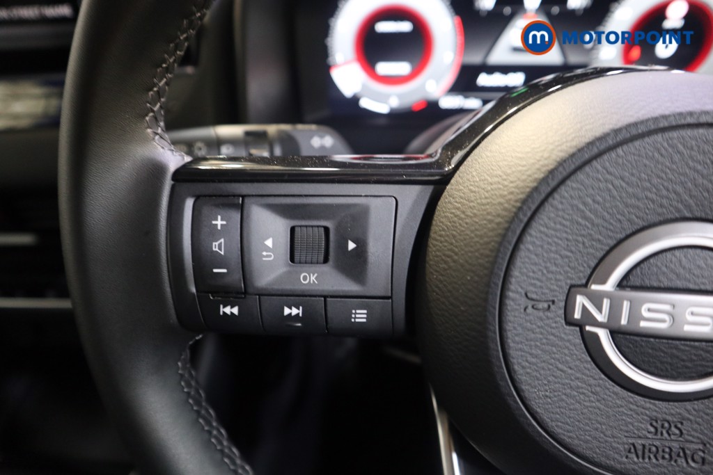 Nissan Qashqai N-Connecta Manual Petrol SUV - Stock Number (1581677) - 3rd supplementary image