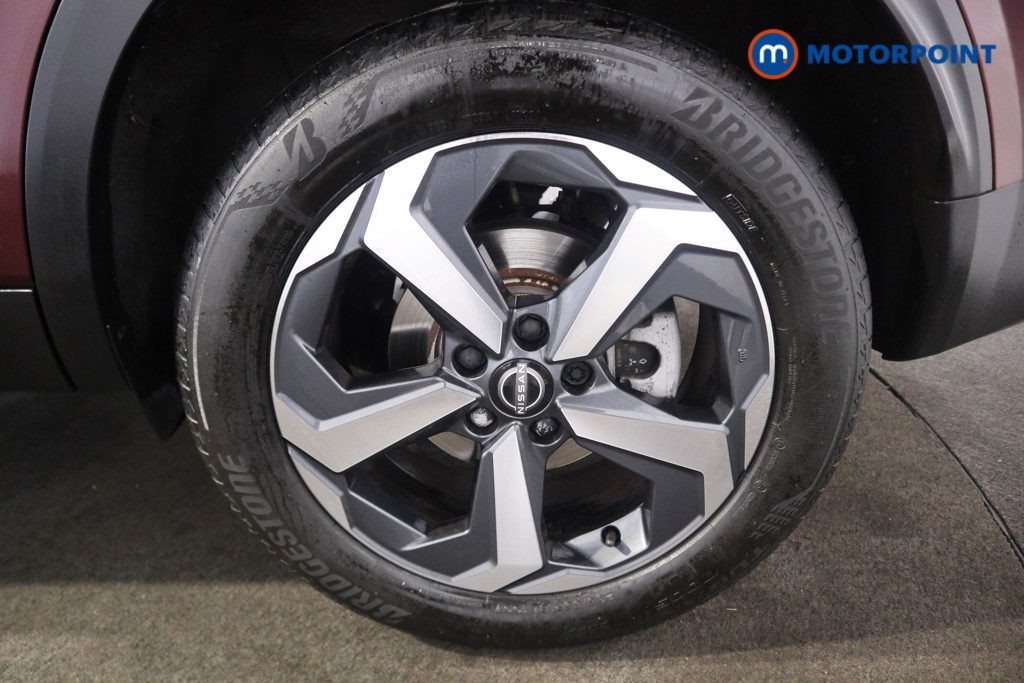Nissan Qashqai N-Connecta Manual Petrol SUV - Stock Number (1581677) - 17th supplementary image