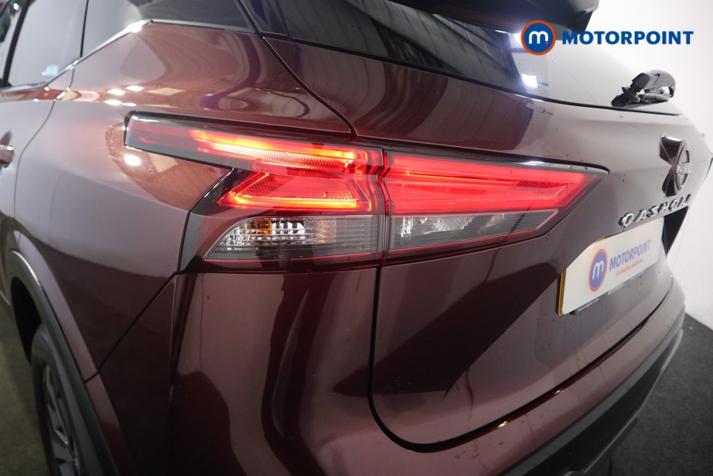 Nissan Qashqai N-Connecta Manual Petrol SUV - Stock Number (1581677) - 20th supplementary image