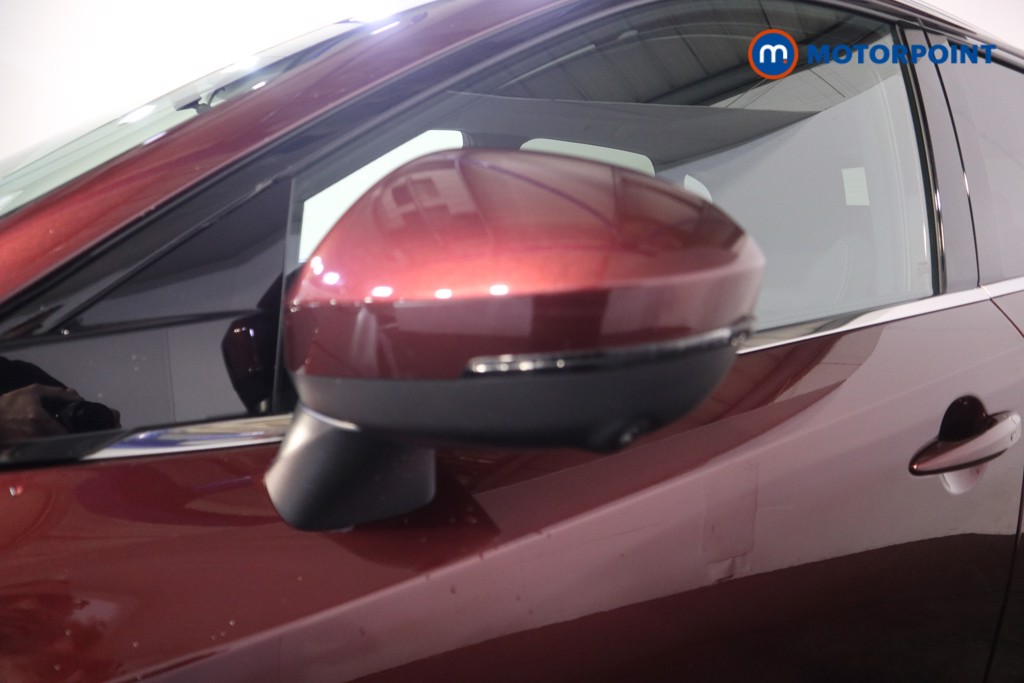 Nissan Qashqai N-Connecta Manual Petrol SUV - Stock Number (1581677) - 23rd supplementary image