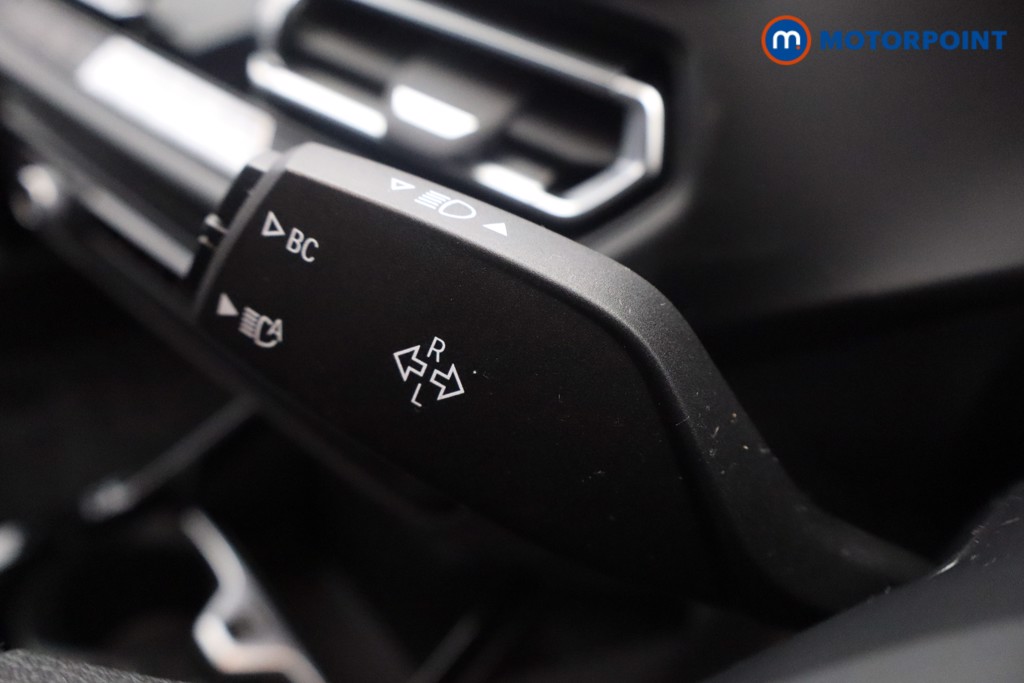 BMW 1 Series M Sport Automatic Petrol Hatchback - Stock Number (1581763) - 16th supplementary image