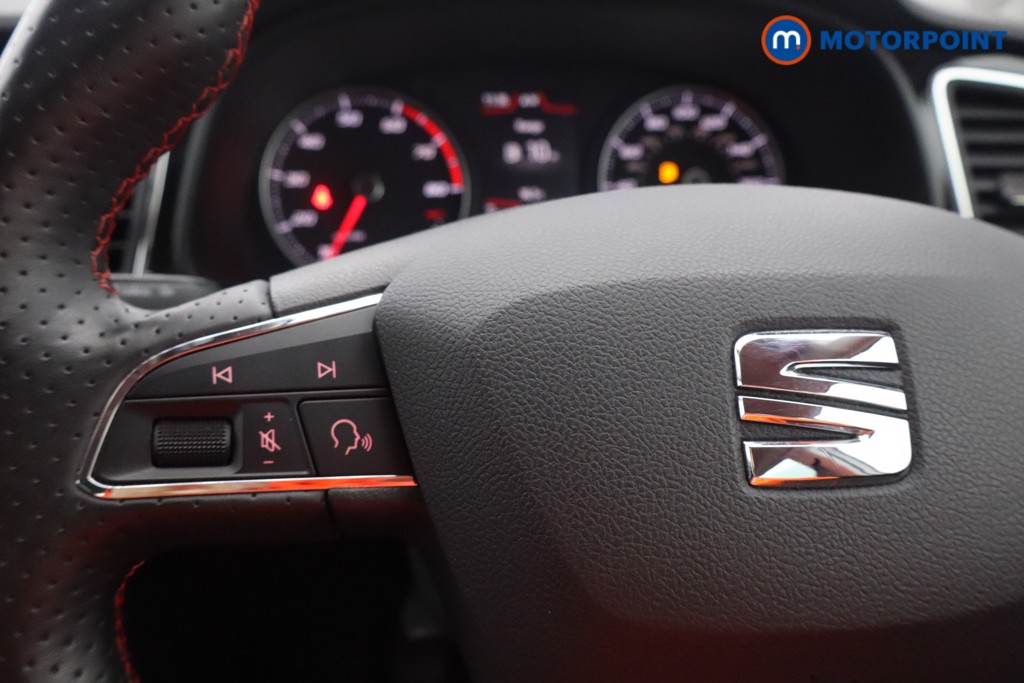 Seat Leon FR Manual Petrol Estate - Stock Number (1581779) - 3rd supplementary image