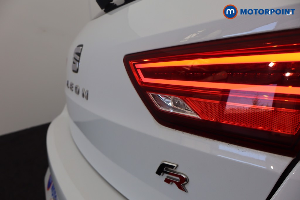 Seat Leon FR Manual Petrol Estate - Stock Number (1581779) - 31st supplementary image