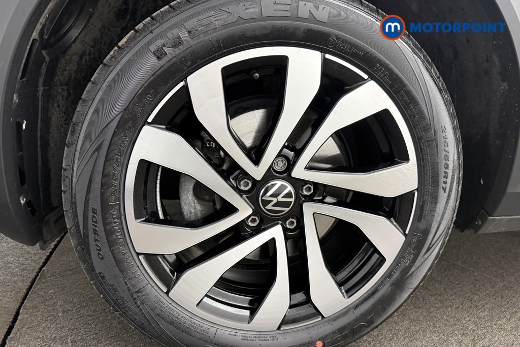 Volkswagen T-Roc Active Automatic Petrol SUV - Stock Number (1581814) - 12th supplementary image