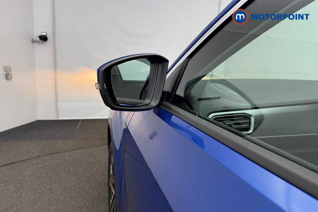 Volkswagen T-Roc Active Automatic Petrol SUV - Stock Number (1581814) - 29th supplementary image