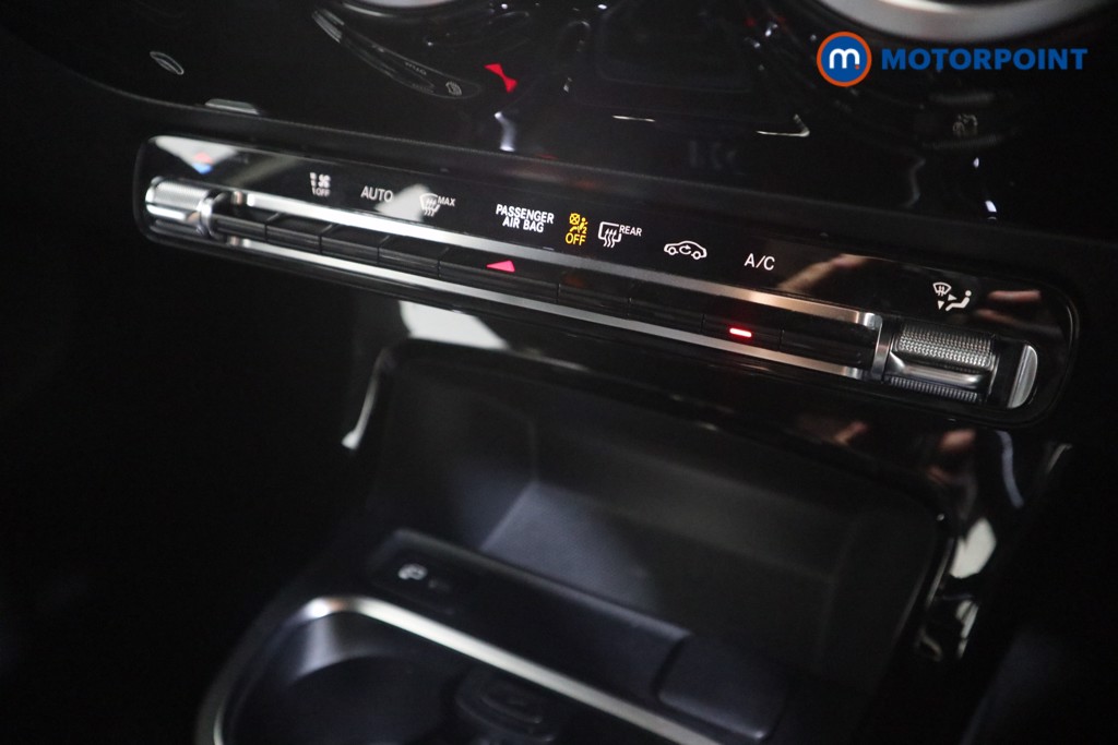 Mercedes-Benz A Class SE Manual Petrol Hatchback - Stock Number (1581822) - 7th supplementary image