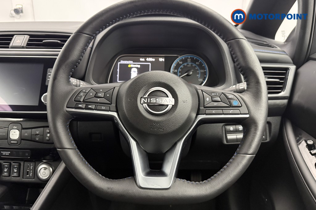 Nissan Leaf Tekna Automatic Electric Hatchback - Stock Number (1582096) - 5th supplementary image