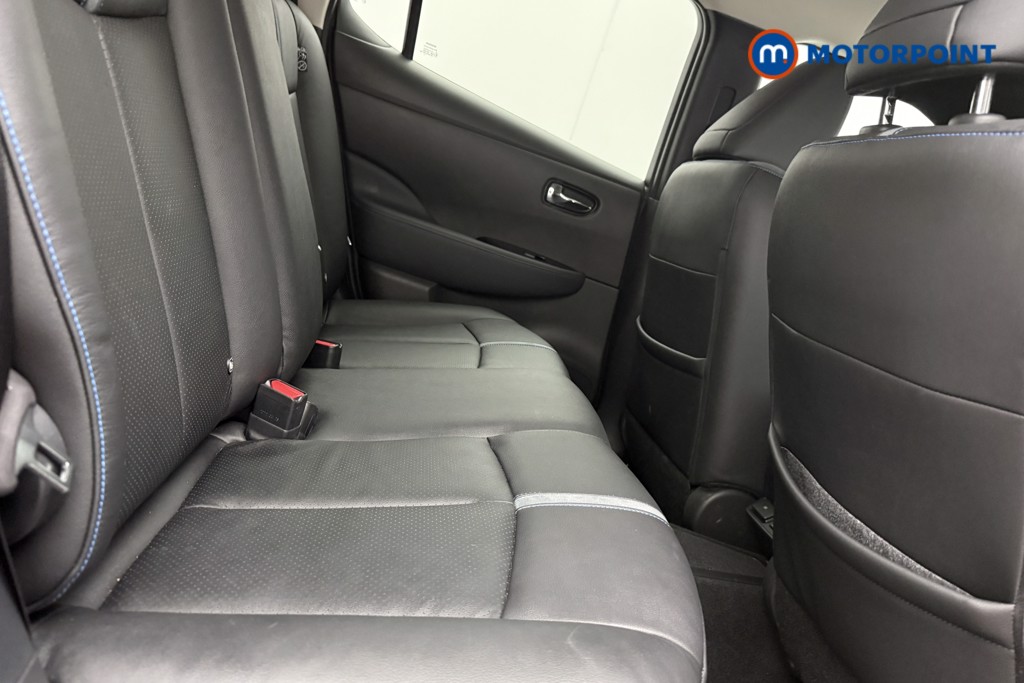 Nissan Leaf Tekna Automatic Electric Hatchback - Stock Number (1582096) - 9th supplementary image