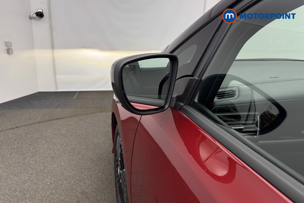 Nissan Leaf Tekna Automatic Electric Hatchback - Stock Number (1582096) - 29th supplementary image