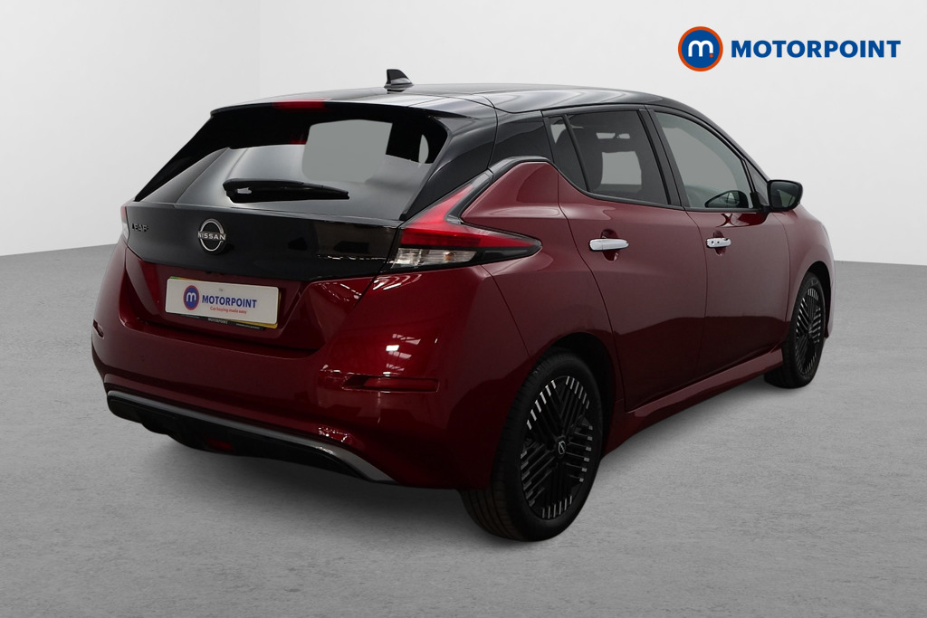 Nissan Leaf Tekna Automatic Electric Hatchback - Stock Number (1582096) - Drivers side rear corner