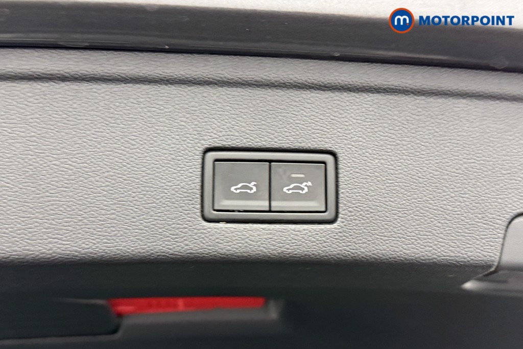 Volkswagen Touareg Black Edition Automatic Diesel SUV - Stock Number (1582263) - 29th supplementary image