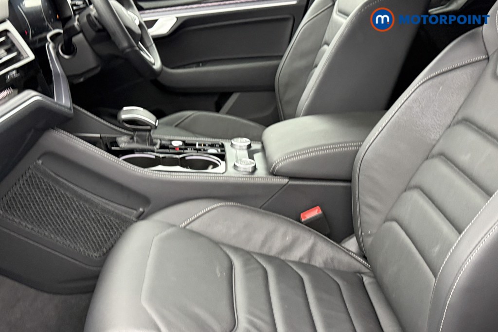 Volkswagen Touareg Black Edition Automatic Diesel SUV - Stock Number (1582263) - 30th supplementary image