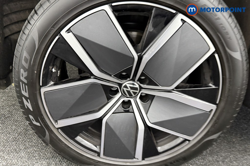 Volkswagen Touareg Black Edition Automatic Diesel SUV - Stock Number (1582263) - 38th supplementary image