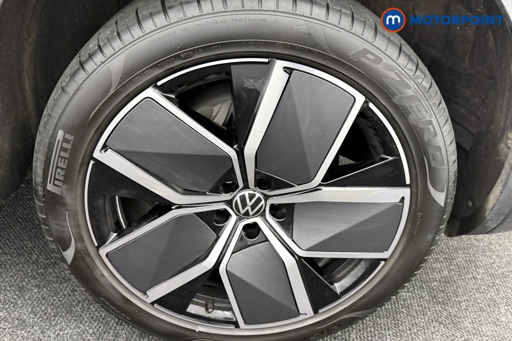 Volkswagen Touareg Black Edition Automatic Diesel SUV - Stock Number (1582263) - 41st supplementary image