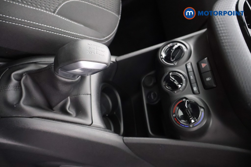 Peugeot 208 Allure Premium Manual Petrol Hatchback - Stock Number (1582305) - 7th supplementary image