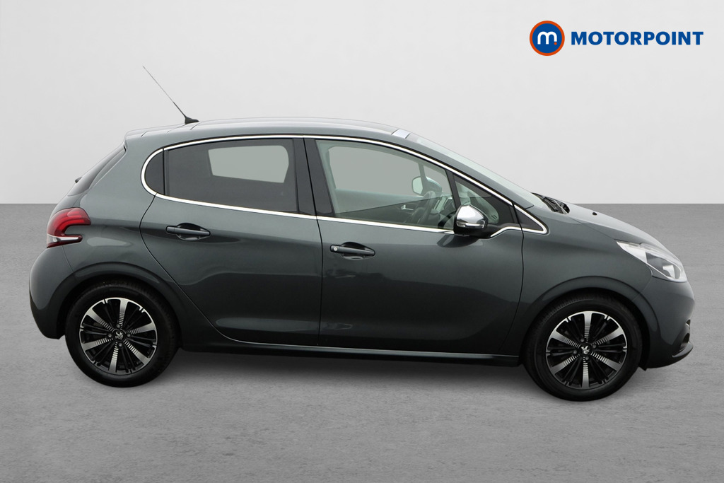 Peugeot 208 Allure Premium Manual Petrol Hatchback - Stock Number (1582305) - Drivers side