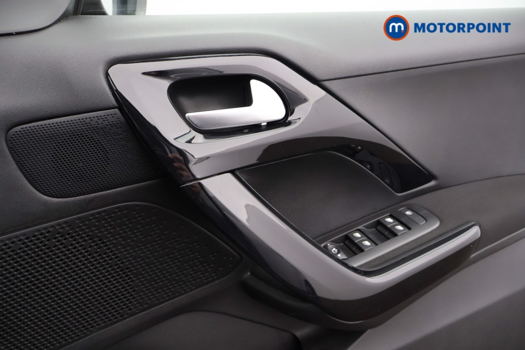 Peugeot 208 Tech Edition Manual Petrol Hatchback - Stock Number (1582342) - 1st supplementary image