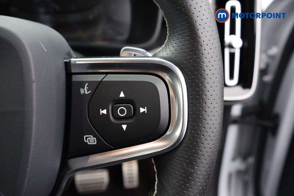Volvo Xc40 R Design Pro Automatic Petrol SUV - Stock Number (1582354) - 5th supplementary image