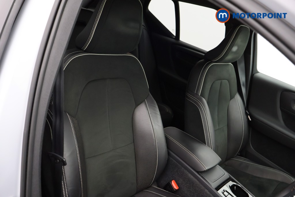 Volvo Xc40 R Design Pro Automatic Petrol SUV - Stock Number (1582354) - 9th supplementary image