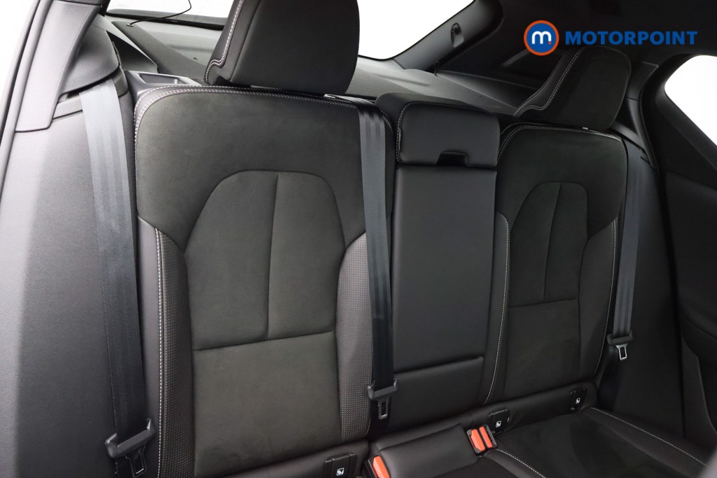 Volvo Xc40 R Design Pro Automatic Petrol SUV - Stock Number (1582354) - 10th supplementary image