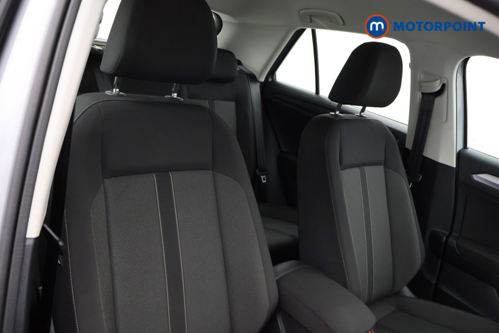 Volkswagen T-Roc Life Manual Petrol SUV - Stock Number (1582376) - 9th supplementary image