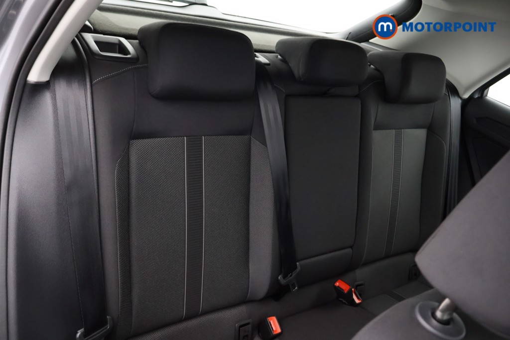 Volkswagen T-Roc Life Manual Petrol SUV - Stock Number (1582376) - 10th supplementary image