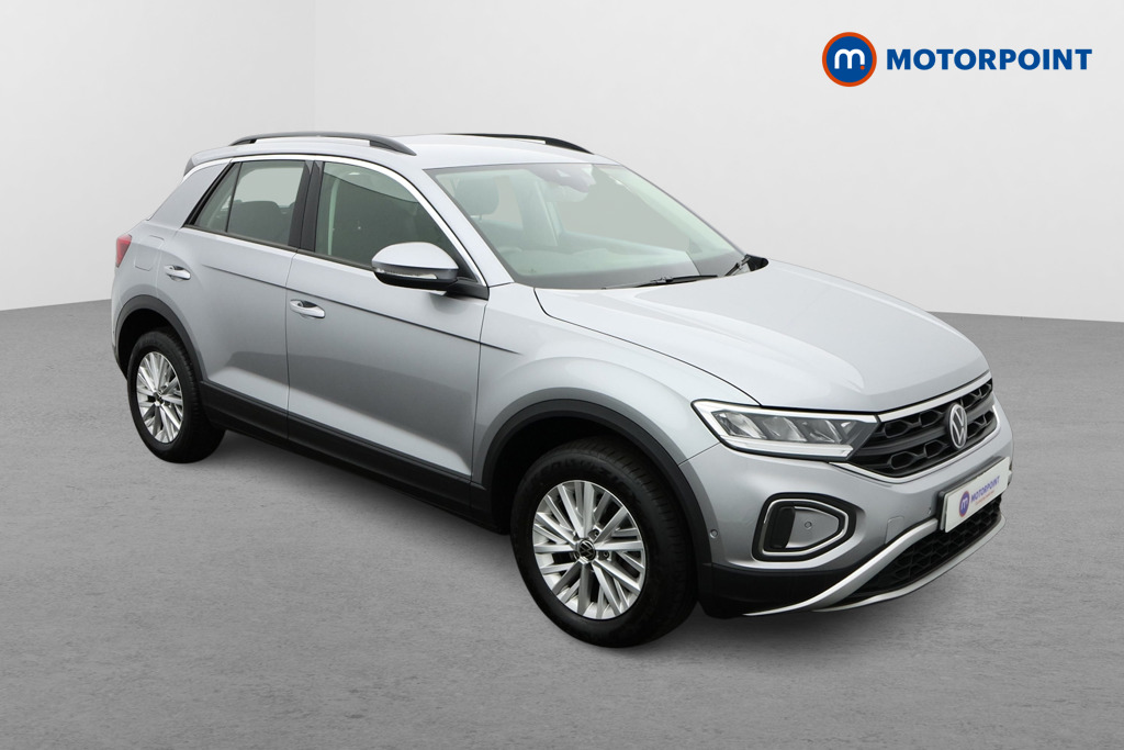Volkswagen T-Roc Life Manual Petrol SUV - Stock Number (1582376) - Drivers side front corner