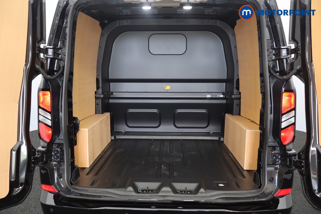Ford Transit Custom Limited Manual Diesel Crew Bus - Stock Number (1582453) - 34th supplementary image
