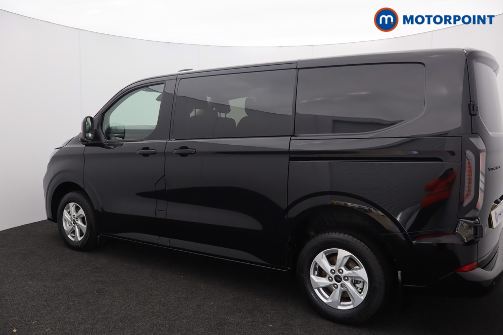 Ford Transit Custom Limited Manual Diesel Crew Bus - Stock Number (1582453) - Drivers side rear corner