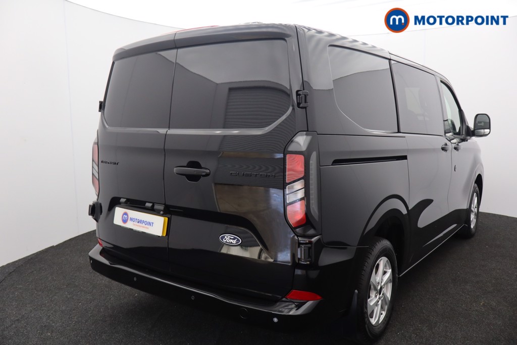 Ford Transit Custom Limited Manual Diesel Crew Bus - Stock Number (1582453) - Passenger side rear corner