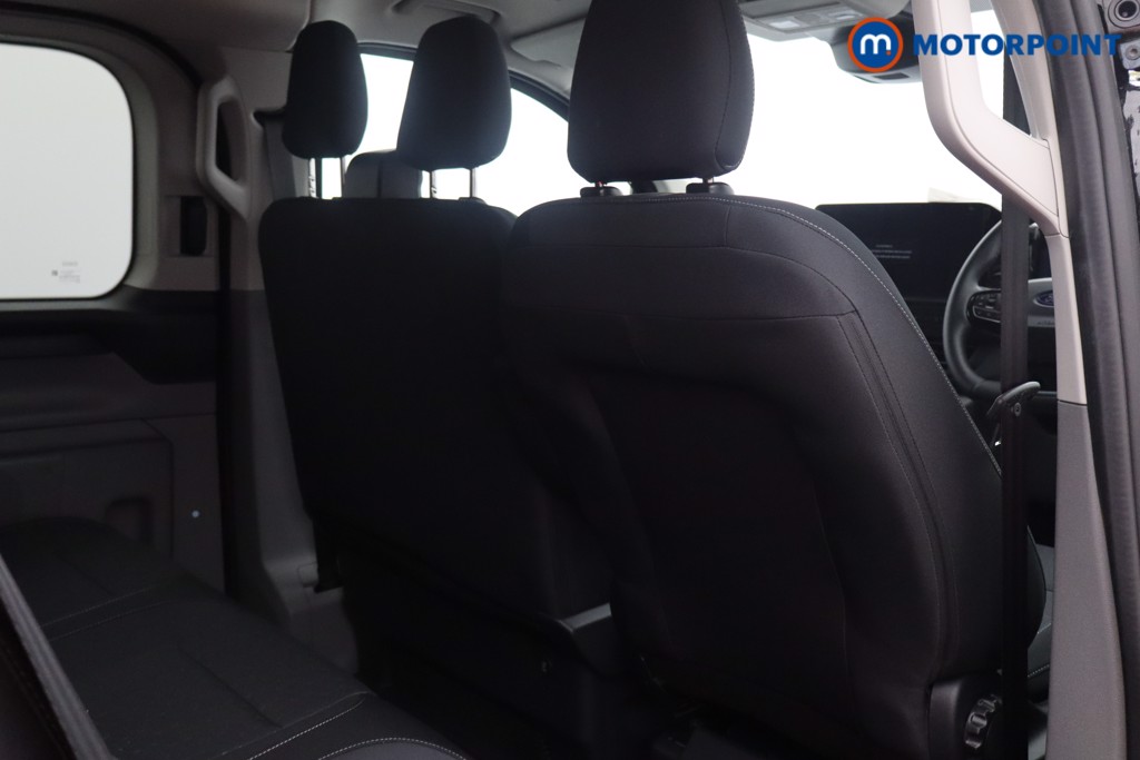 Ford Transit Custom Limited Manual Diesel Crew Bus - Stock Number (1582454) - 17th supplementary image